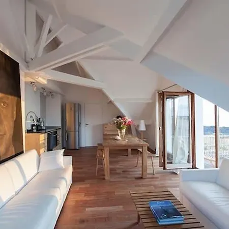 Hotel De Reve Sur L'ocean *