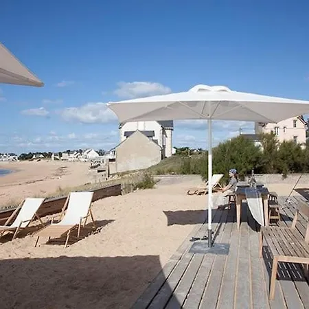 Hotel De Reve Sur L'ocean *